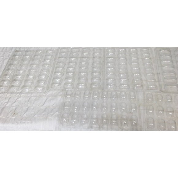 13 Egg Shape Clear Plastic Candy Molds Two Different sizes Bulk Baking Craft - Picture 8 of 10